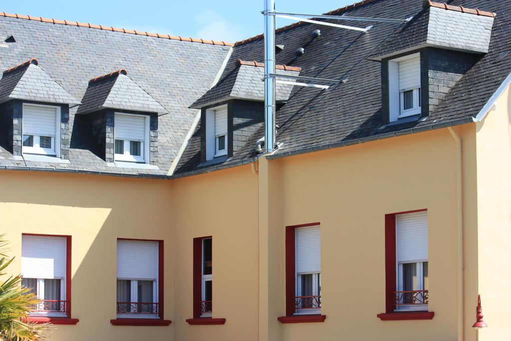Maison Aux Cerisiers Hotel 2*