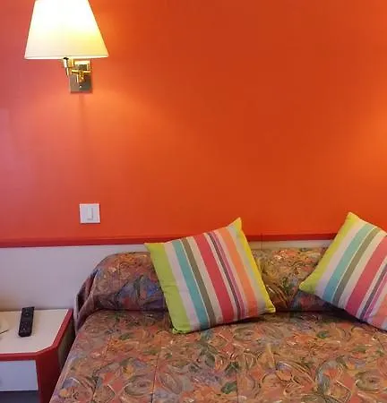 Maison Hotel Aux Cerisiers La Foret-Fouesnant Room photo