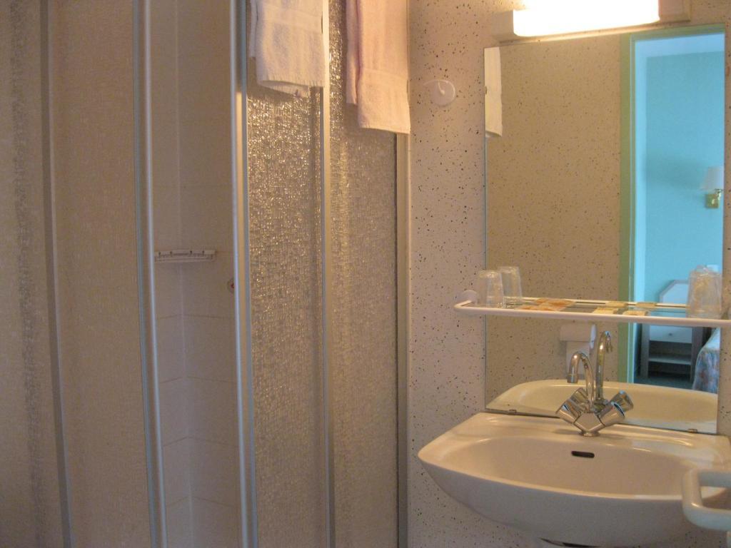 Maison Aux Cerisiers Hotel
